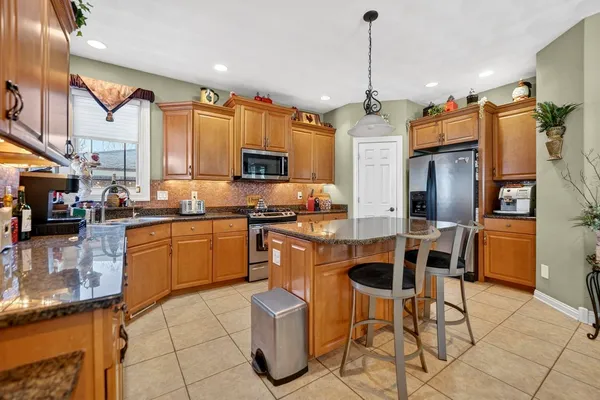 $775,000 | 128 Titleist Trail, Poplar Grove, IL 61065