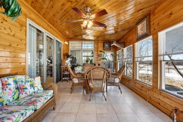 $775,000 | 128 Titleist Trail, Poplar Grove, IL 61065