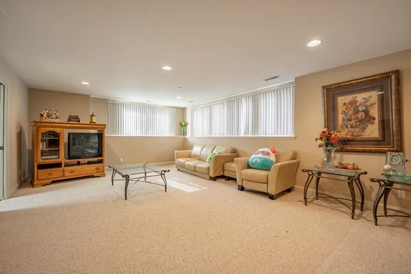 $775,000 | 128 Titleist Trail, Poplar Grove, IL 61065