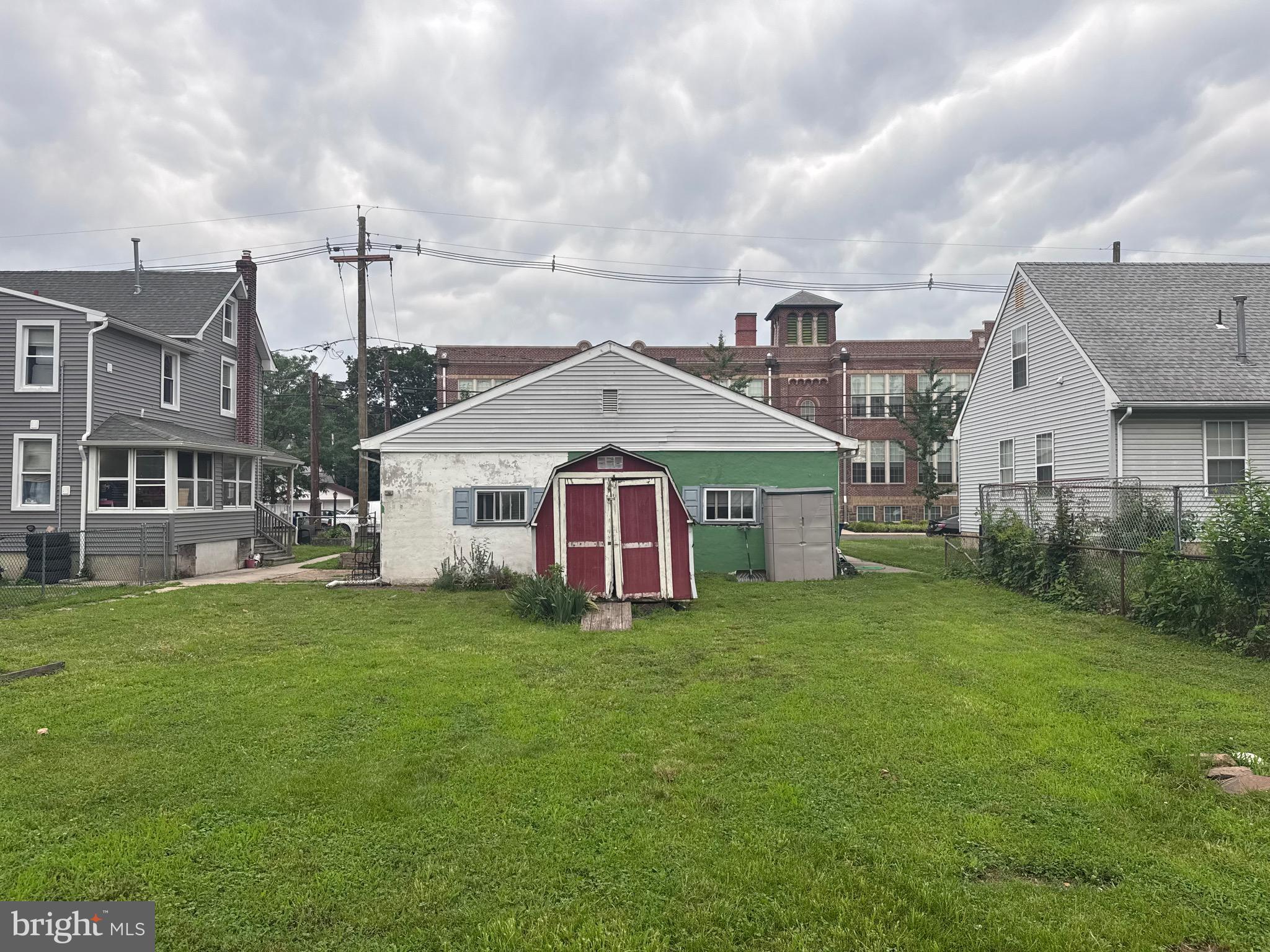 234 West 2nd Street Florence, NJ 08518 - Photo 14 of 16 backyard