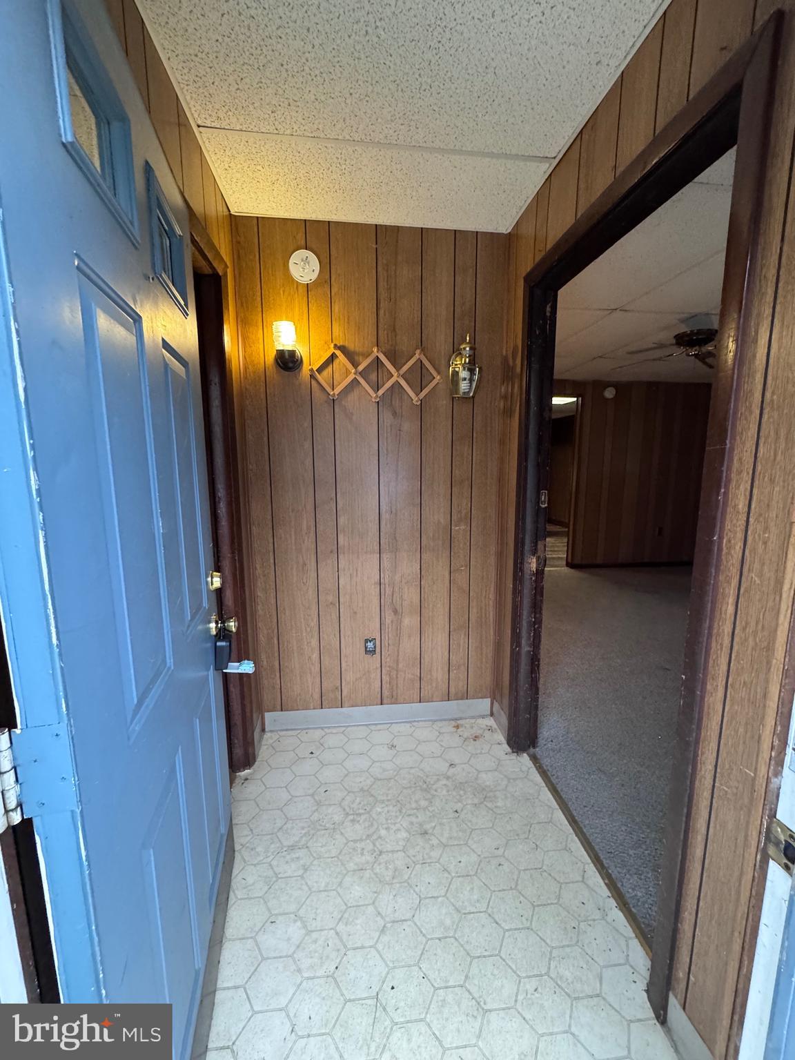 234 West 2nd Street Florence, NJ 08518 - Photo 2 of 16 Front Entrance for Unit B