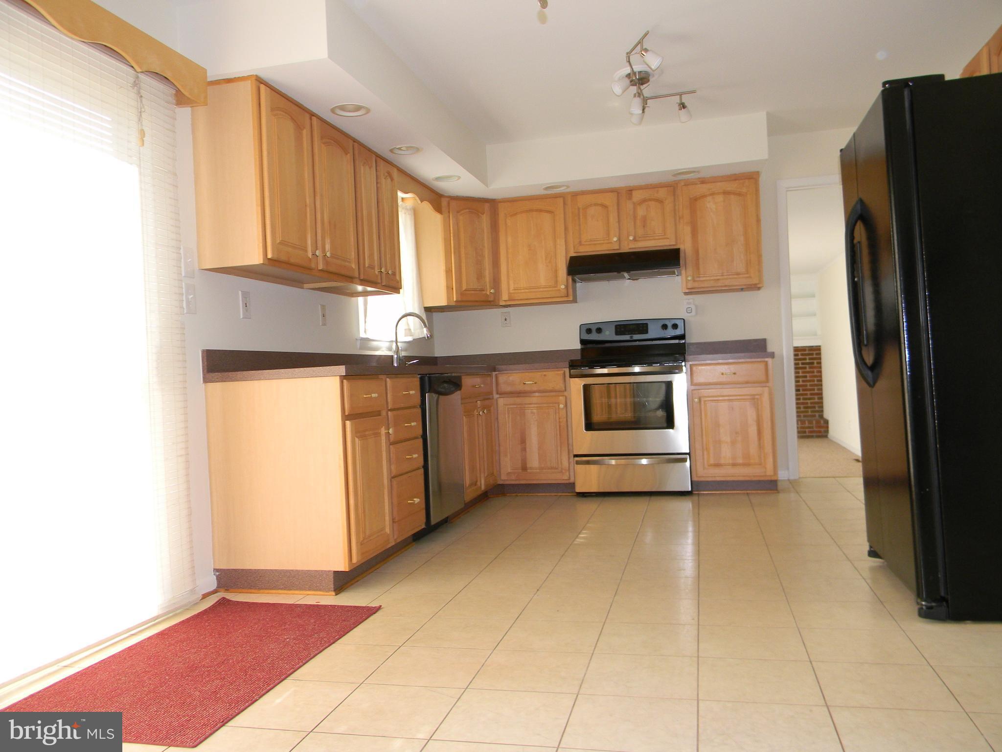 3716 Lanamer Road Randallstown, MD 21133 - Photo 11 of 28 Kitchen