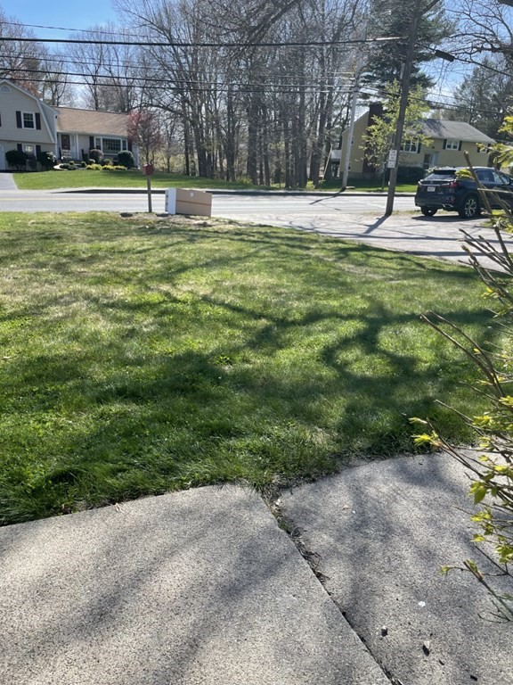 266 Doyle Road Holden, MA 01520 - Photo 19 of 23 Gallery Image 19