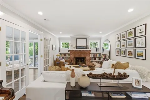 $1,195,000 | 694 Country Way, Scituate, MA 02066