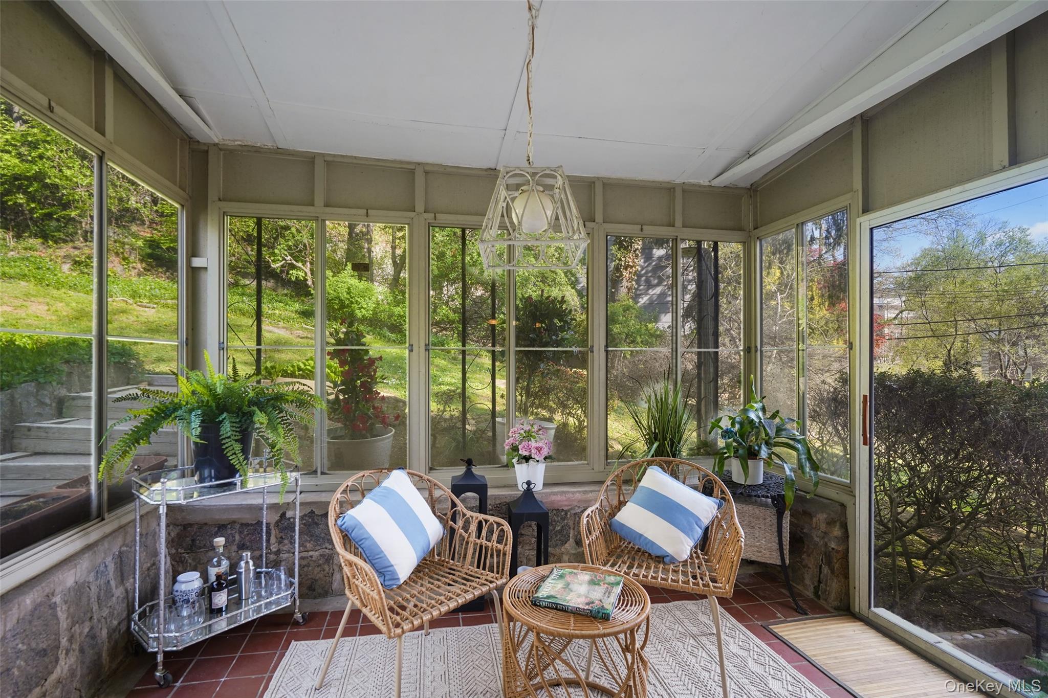 2 Rockledge Road Bronxville, NY 10708 - Photo 11 of 25