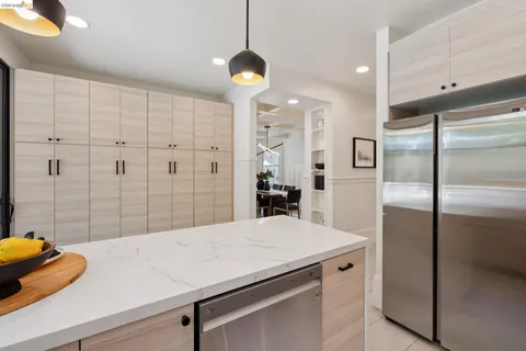$1,299,000 | 583 Mira Vista Avenue, Oakland, CA 94610