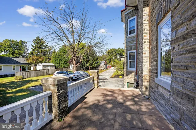 $725,000 | 580 Wigard Avenue, Philadelphia, PA 19128