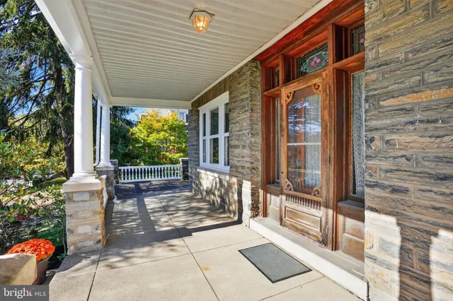 $725,000 | 580 Wigard Avenue, Philadelphia, PA 19128