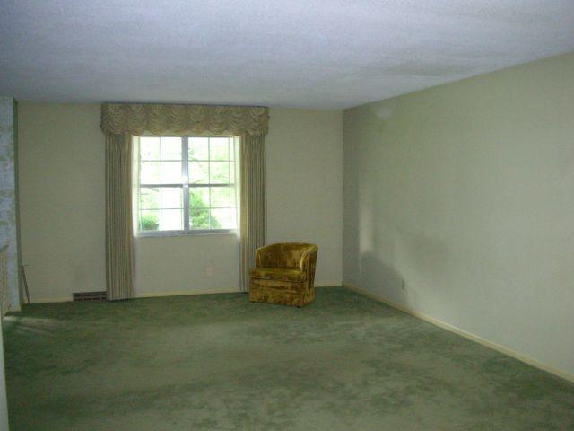 136 Stare Road Newark, OH 43055 - Photo 2 of 16 Gallery Image 2