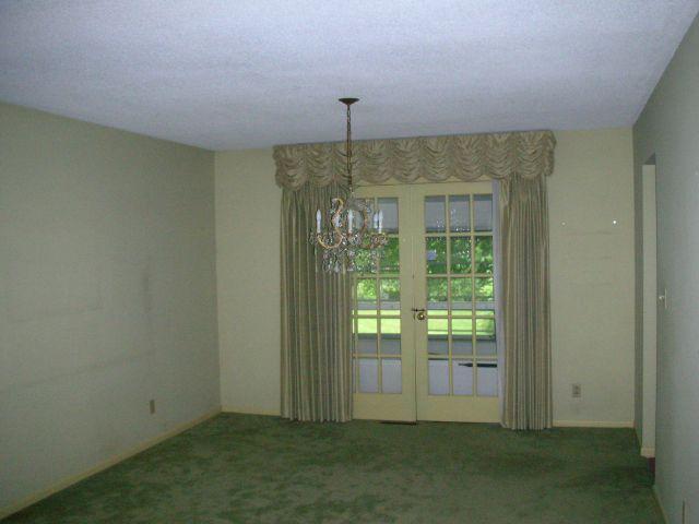 136 Stare Road Newark, OH 43055 - Photo 3 of 16 Gallery Image 3