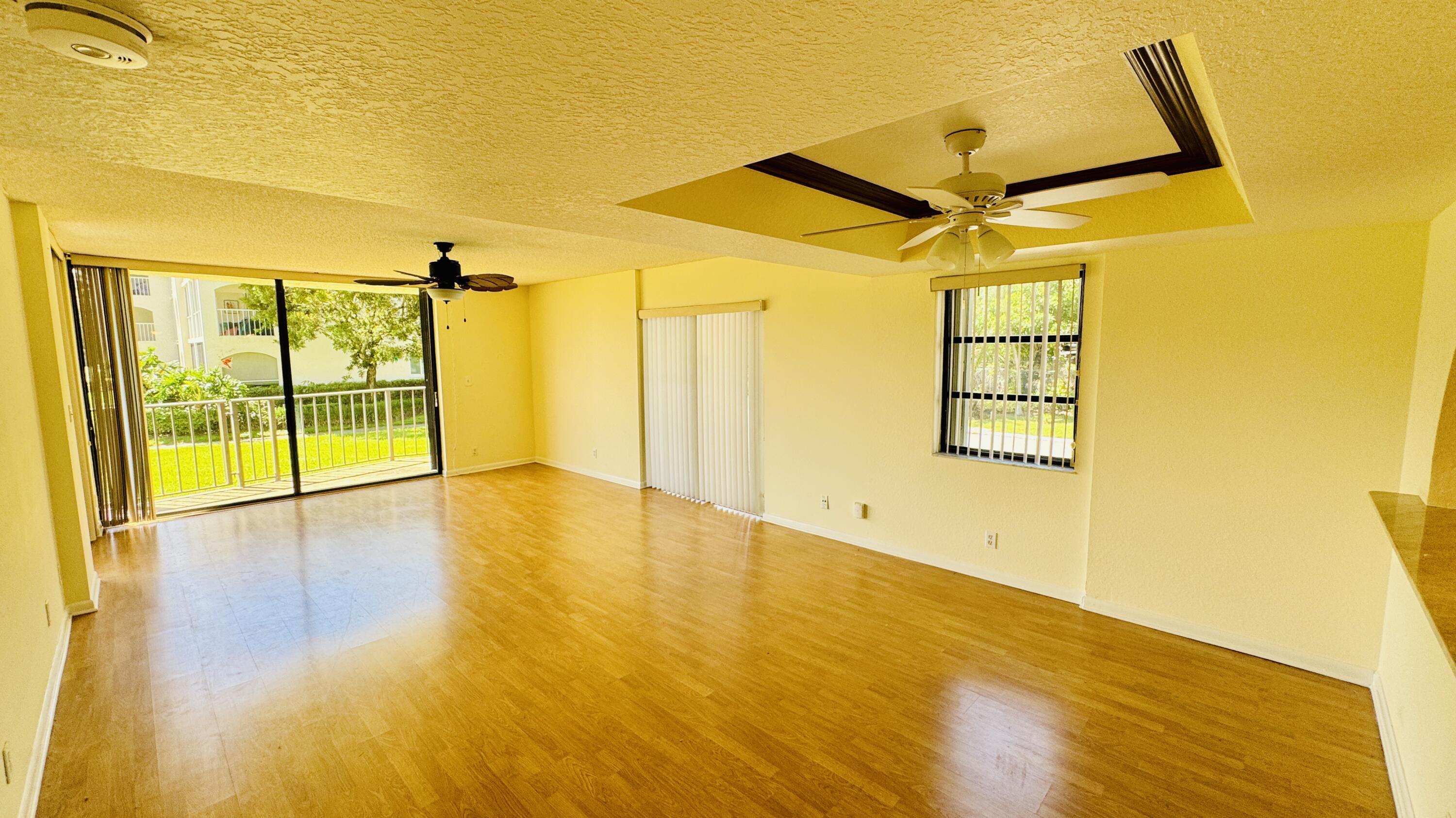 7030 Half Moon Circle, Unit 121 Hypoluxo, FL 33462 - Photo 65 of 74 IMG_7174