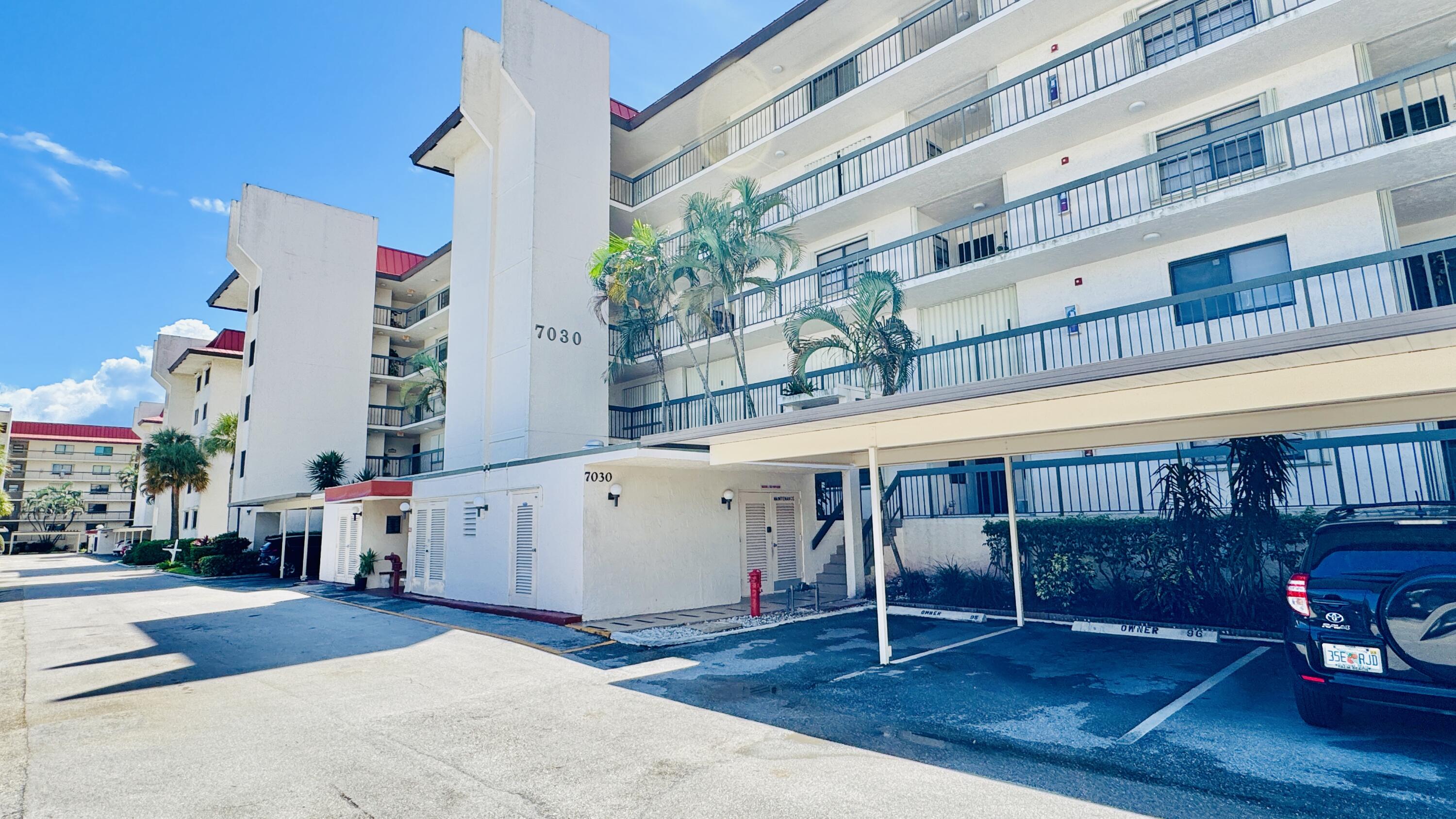 7030 Half Moon Circle, Unit 121 Hypoluxo, FL 33462 - Photo 74 of 74 Building