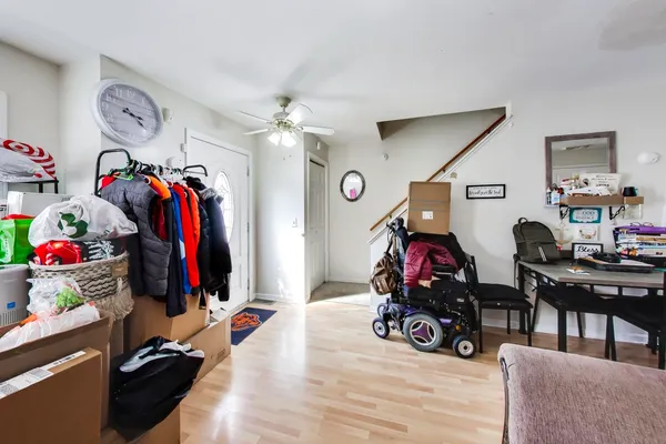 $298,888 | 1421 North Hamlin Avenue, Chicago, IL 60651
