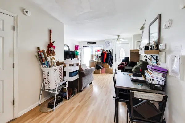 $298,888 | 1421 North Hamlin Avenue, Chicago, IL 60651