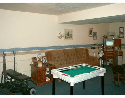 335 Welsh Road Washington, PA 15301 - Photo 6 of 8 Gallery Image 6