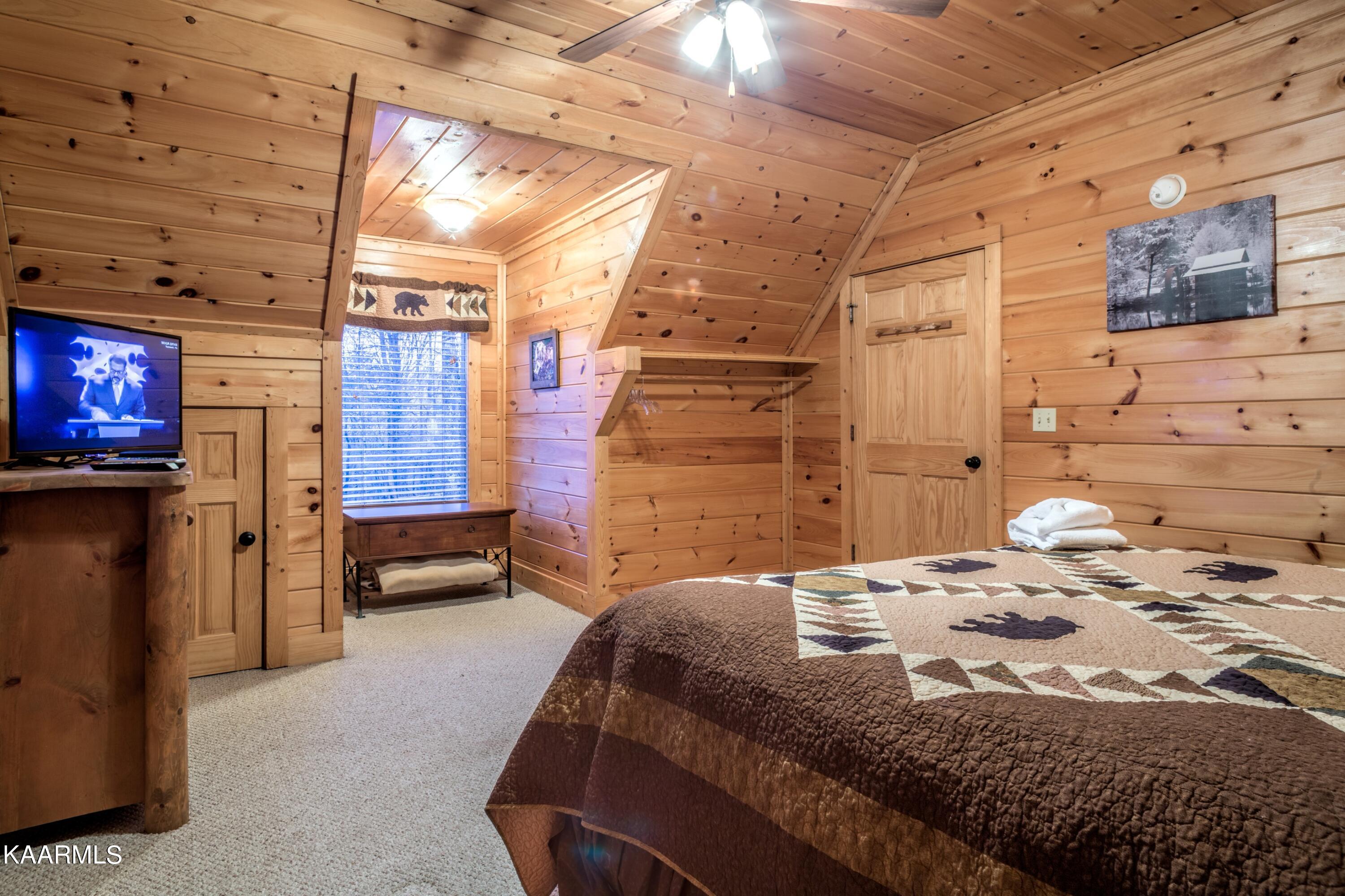 2142 Red Bud Road Sevierville, TN 37876 - Photo 16 of 21 Upstairs Bedroom 1-1