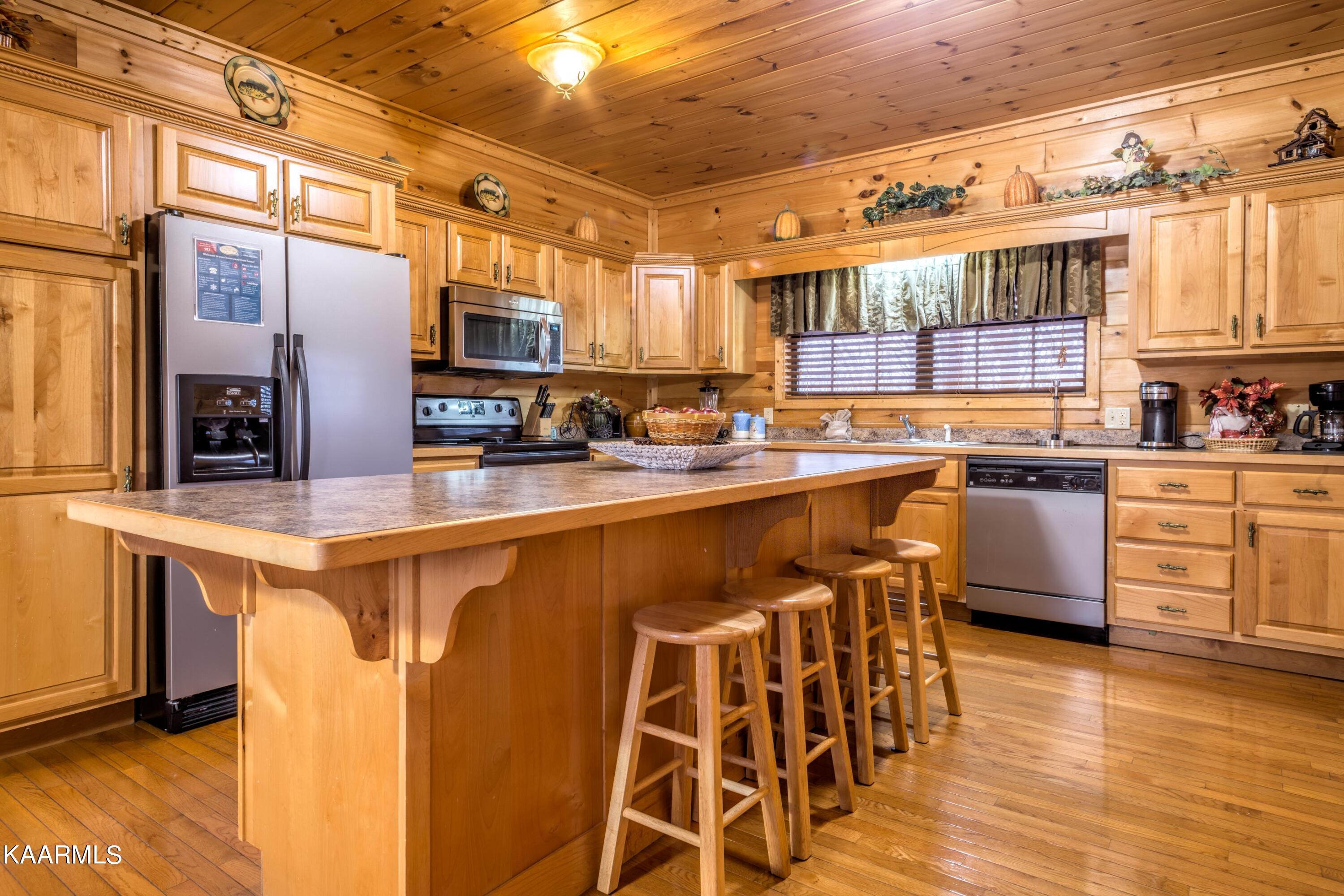2142 Red Bud Road Sevierville, TN 37876 - Photo 3 of 21 Kitchen