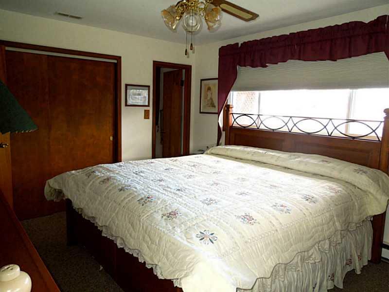 4032 Gambel Road Indianapolis, IN 46221 - Photo 13 of 24 Gallery Image 13