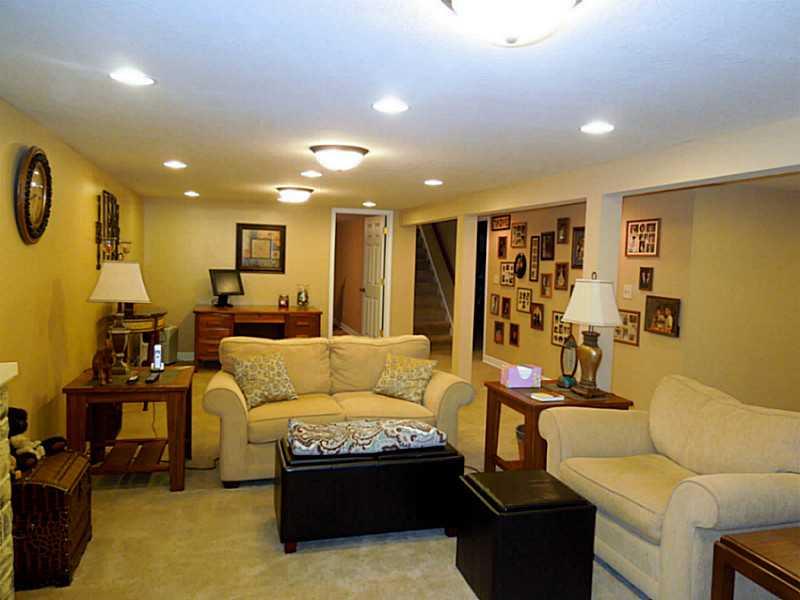 4032 Gambel Road Indianapolis, IN 46221 - Photo 14 of 24 Gallery Image 14