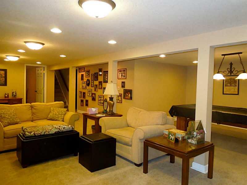 4032 Gambel Road Indianapolis, IN 46221 - Photo 15 of 24 Gallery Image 15