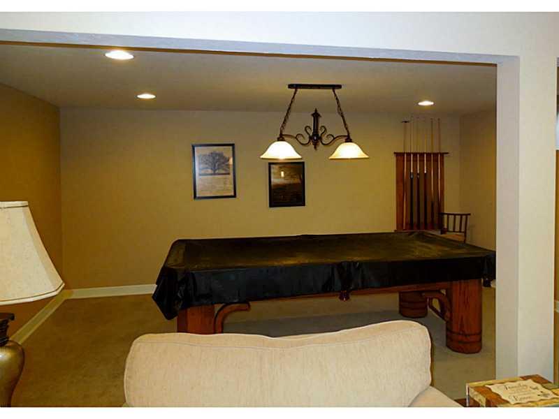 4032 Gambel Road Indianapolis, IN 46221 - Photo 17 of 24 Gallery Image 17