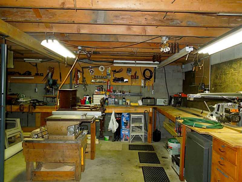 4032 Gambel Road Indianapolis, IN 46221 - Photo 21 of 24 Gallery Image 21