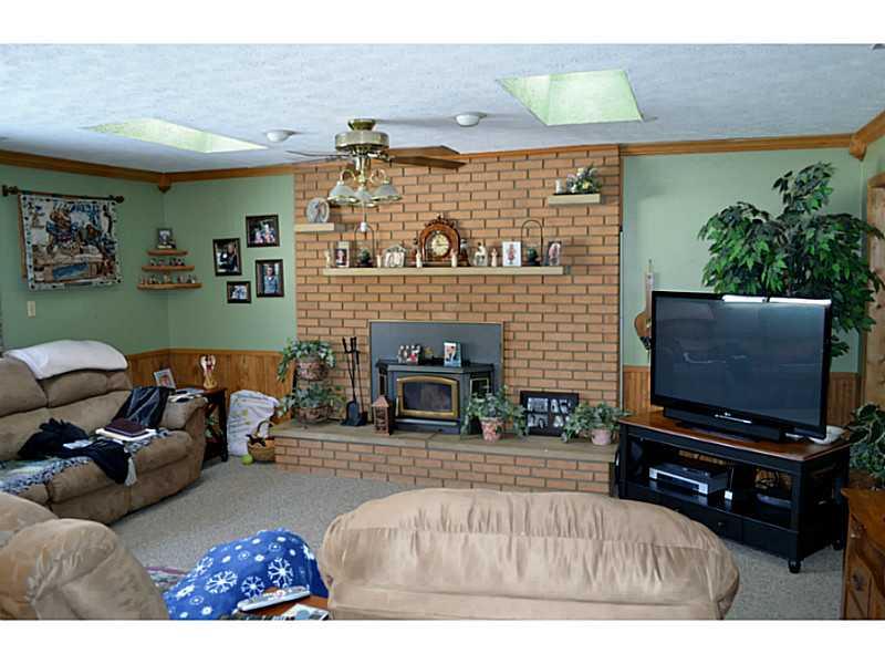 4032 Gambel Road Indianapolis, IN 46221 - Photo 5 of 24 Gallery Image 5