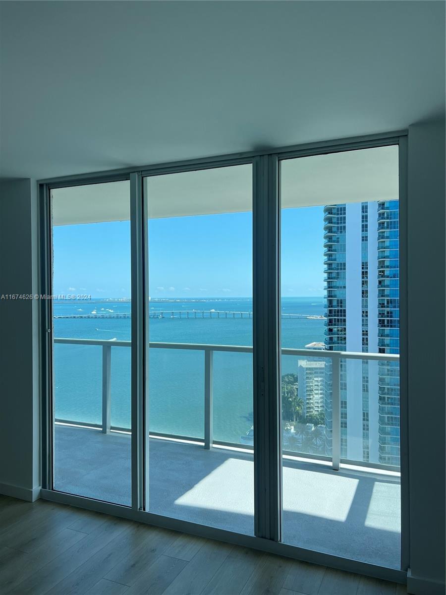 1155 Brickell Bay Drive, Unit 3205 Miami, FL 33131 - Photo 2 of 8
