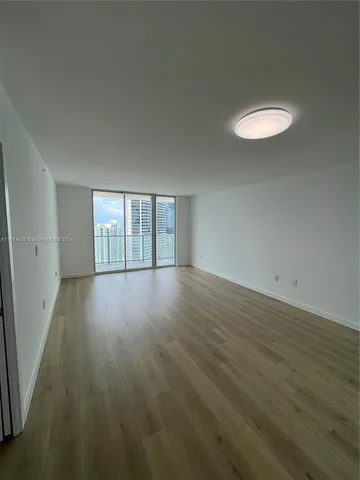 $449,900 | 1155 Brickell Bay Drive, Unit 3205, Miami, FL 33131