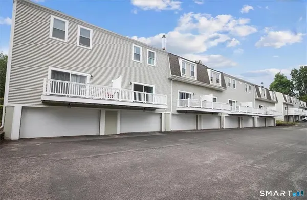 $298,500 | 235 Brittany Farms Road, Unit G, New Britain, CT 06053