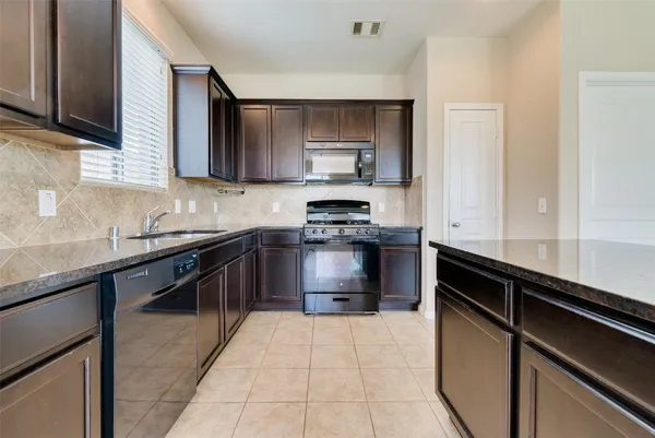 $1,850 | 8127 Running Brook Lane, Richmond, TX 77469