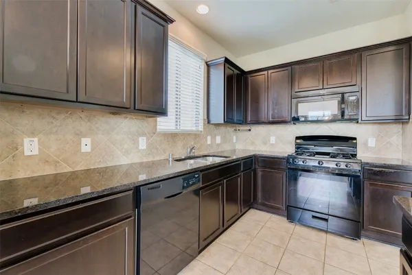 $1,850 | 8127 Running Brook Lane, Richmond, TX 77469