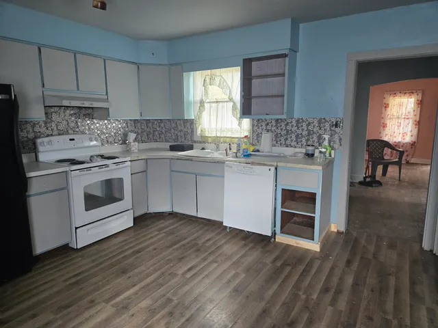 $95,000 | 1204 Carson Avenue, Jackson, MI 49203