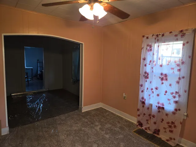 $95,000 | 1204 Carson Avenue, Jackson, MI 49203