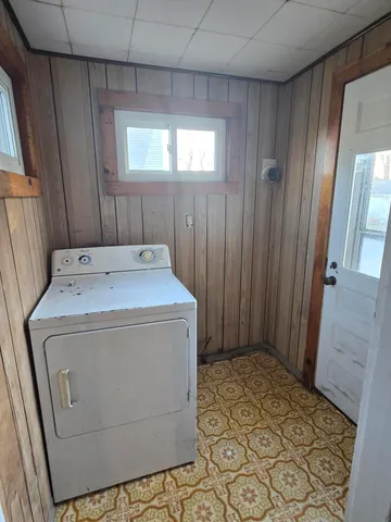 $95,000 | 1204 Carson Avenue, Jackson, MI 49203