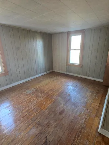 $95,000 | 1204 Carson Avenue, Jackson, MI 49203