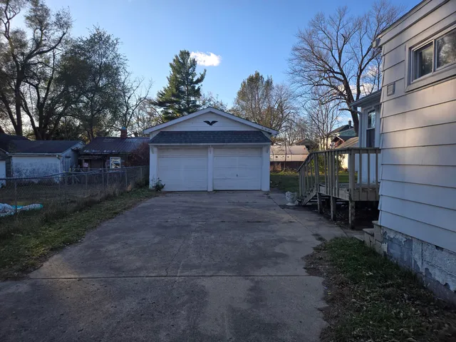 $95,000 | 1204 Carson Avenue, Jackson, MI 49203