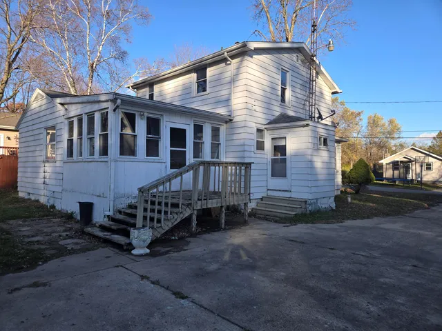 $95,000 | 1204 Carson Avenue, Jackson, MI 49203