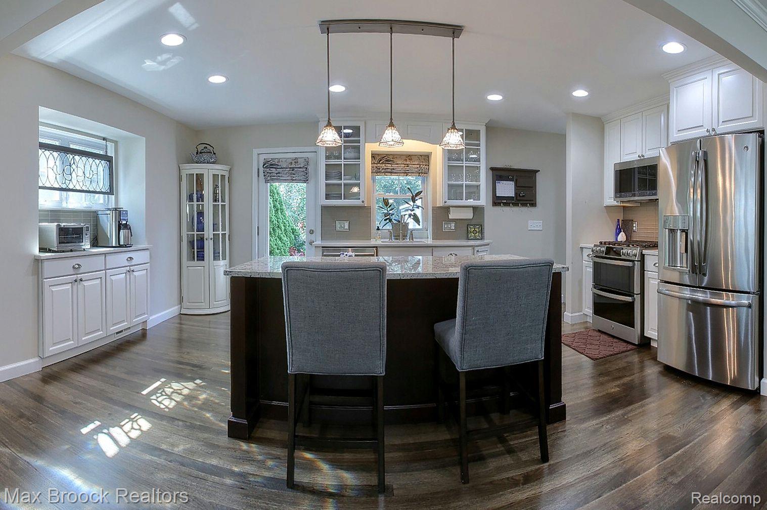 2378 Pembroke Road Birmingham, MI 48009 - Photo 8 of 35 Gallery Image 8