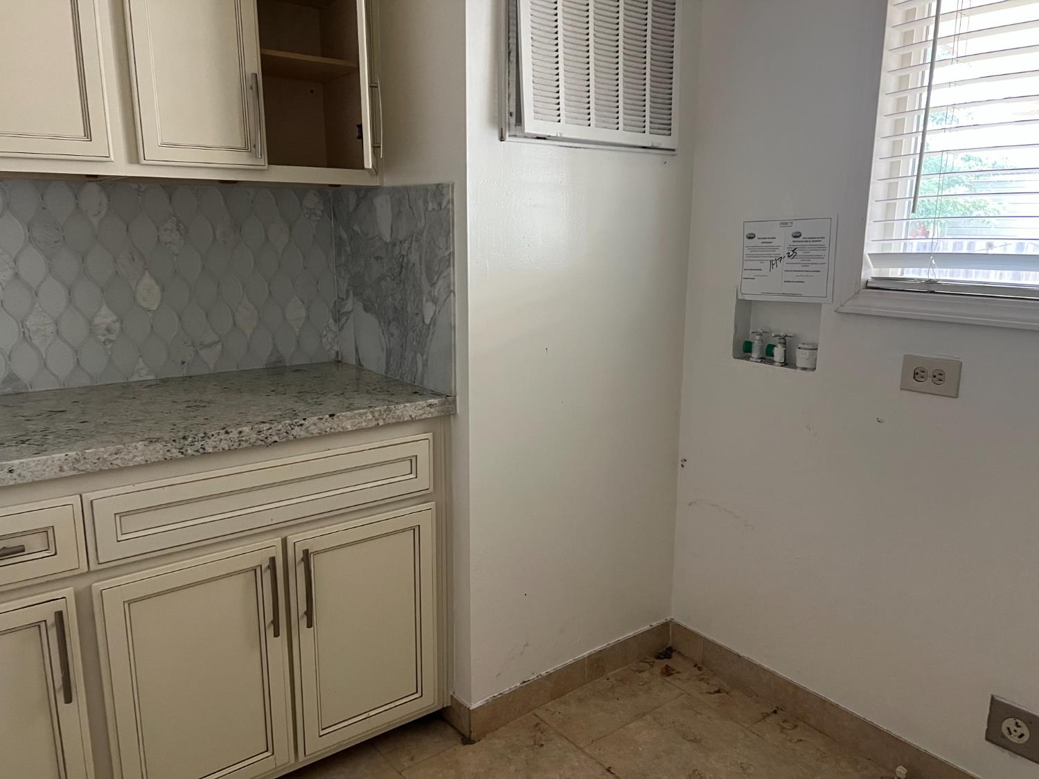 6646 Beamer Way Rio Linda, CA 95673 - Photo 11 of 14