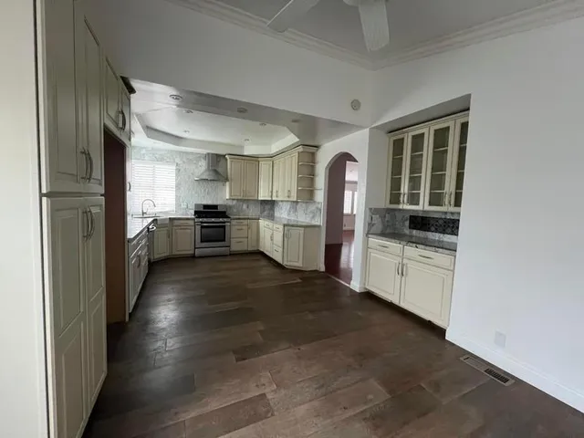 $330,000 | 6646 Beamer Way, Rio Linda, CA 95673