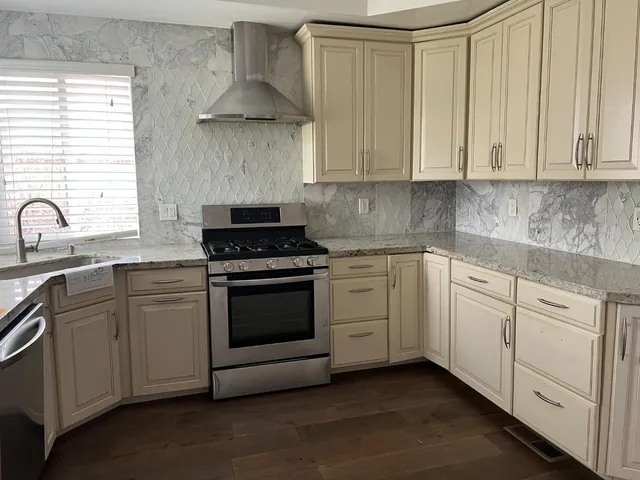 $330,000 | 6646 Beamer Way, Rio Linda, CA 95673