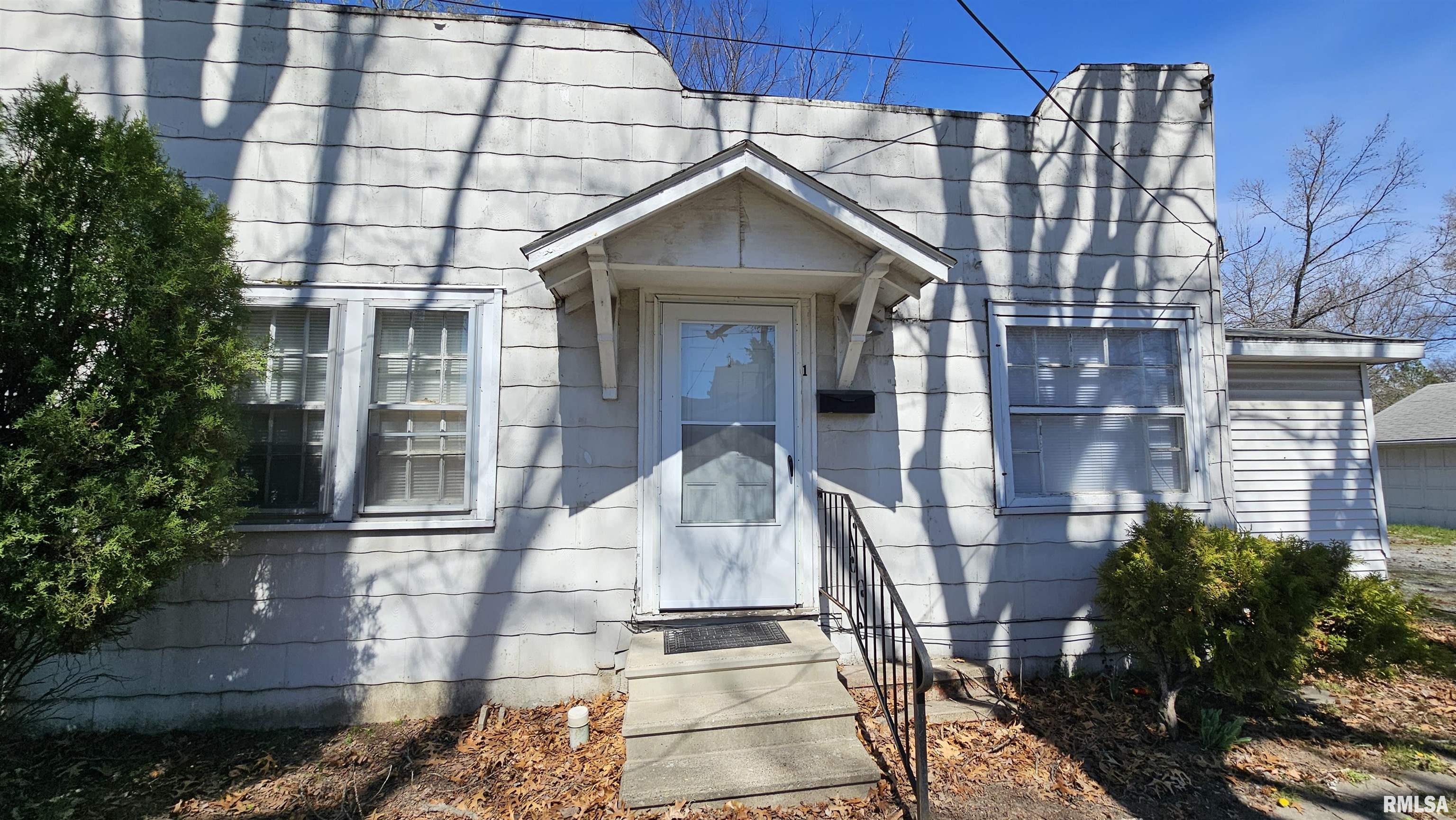 500 North Main Street Benton, IL 62812 - Photo 6 of 20