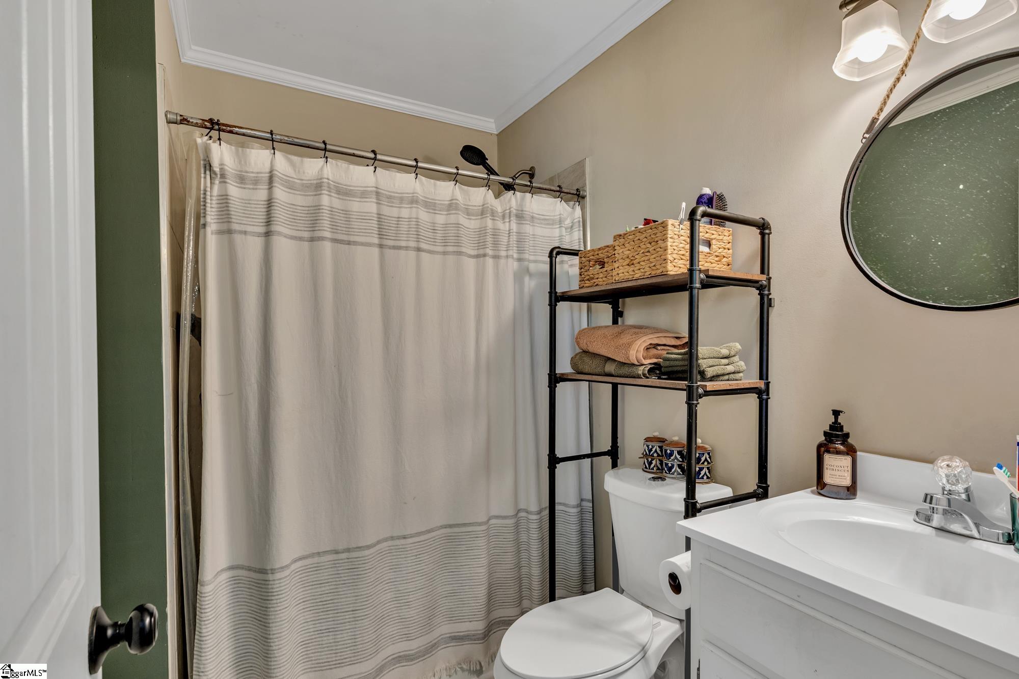 550 Farrs Bridge Road Greenville, SC 29611 - Photo 10 of 20 Gallery Image 10