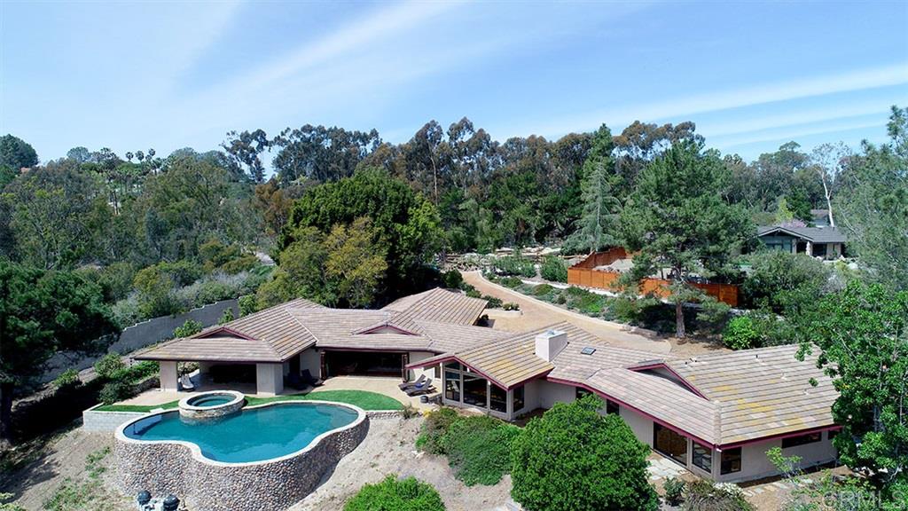 17235 Los Morros Rancho Santa Fe, CA 92067 - Photo 17 of 24 Gallery Image 17
