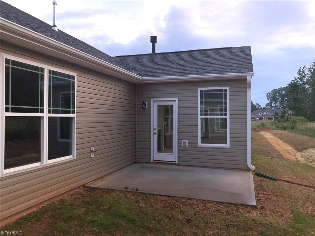 3410 Amber Mdws Road, Unit 33 High Point, NC 27265 - Photo 20 of 28