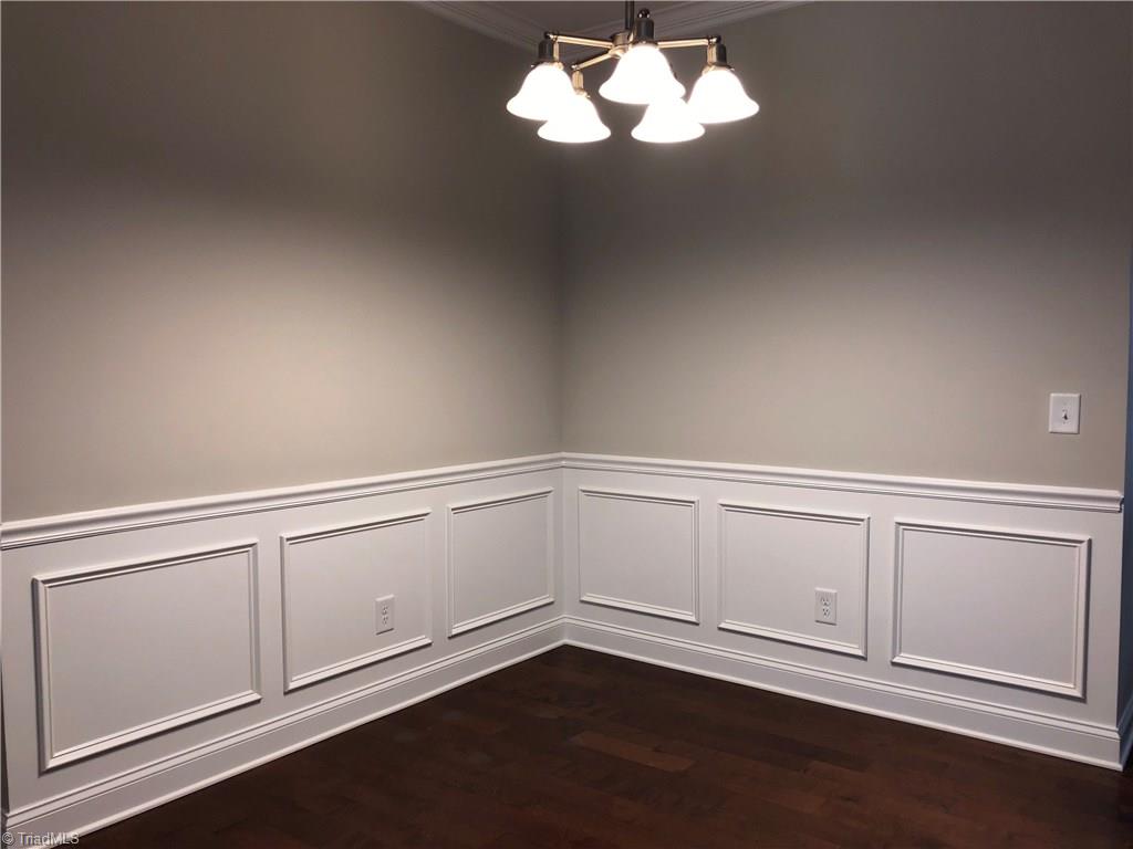 3410 Amber Mdws Road, Unit 33 High Point, NC 27265 - Photo 4 of 28