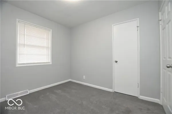 $1,500 | 5820 East 40th Street, Indianapolis, IN 46226