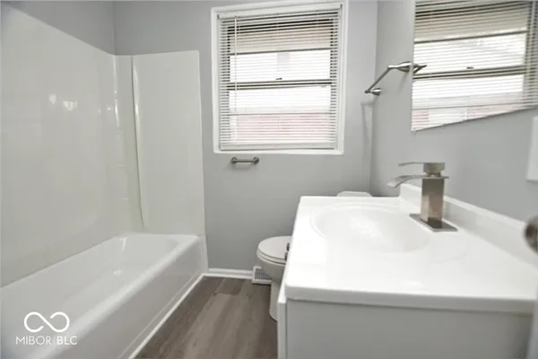 $1,500 | 5820 East 40th Street, Indianapolis, IN 46226