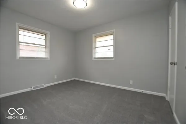 $1,500 | 5820 East 40th Street, Indianapolis, IN 46226